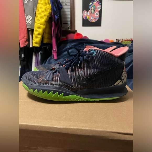 Nike Kyrie 7 Midnight Navy Size 12 - Picture 3 of 11